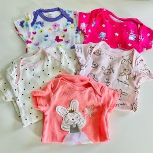 Bundle of 5 GERBER and ONSIE brand (3-6 month) short sleeve baby girl onesies